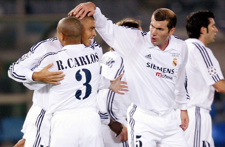 Nomor kostum 5 hanya dikenakan Zinedine Zidane saat memperkuat Real Madrid.
