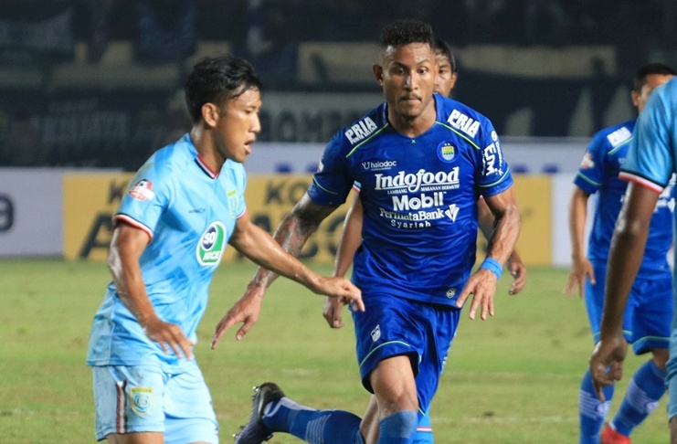 Wander Luiz menilai penundaan Liga 1 2020 dapat membuat Persib Bandung kehilangan momentum.