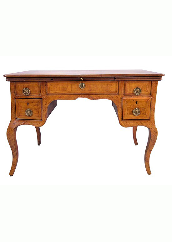 18th Century Walnut Writing Desk With Sliding Top Fitted Interior